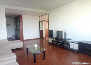 LL石油六公司旁3房2卫120平售78万带车库 - 桂林28生活网 www.28life.com