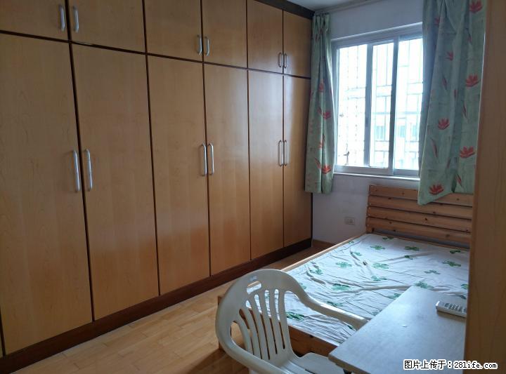 崇善学区南环路交行对面,七楼顶楼一梯一户,天面独用实用160平,非中介 - 房屋出售 - 房屋租售 - 桂林分类信息 - 桂林28生活网 www.28life.com