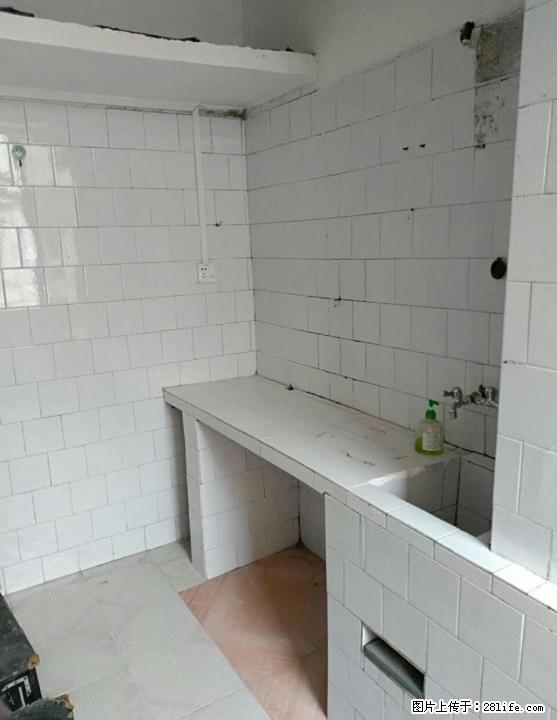 铁西象山区政府对面1房1厅5楼,简装新刮腻子空房,采光好通风租金550元 - 房屋出租 - 房屋租售 - 桂林分类信息 - 桂林28生活网 www.28life.com