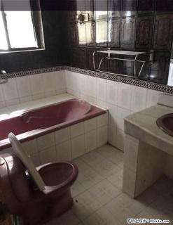 施家园 南北通3房 4楼 带杂物间 方便停车 低于市场价十万 - 桂林28生活网 www.28life.com