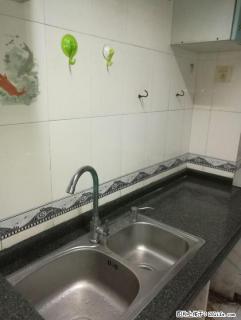 凤东小区两房一厅出租 - 桂林28生活网 www.28life.com