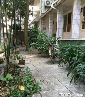 甲山路德智中学旁三层家庭旅馆整体出租 - 桂林28生活网 www.28life.com