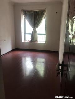 理想领域三房二厅二卫出售 - 桂林28生活网 www.28life.com