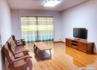 临桂月亮湾小区2房2厅2卫 新房首租家电全新 配套齐全（院内可停车） - 桂林28生活网 www.28life.com