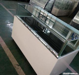 出售2台1.5米单层蛋糕冷藏展示柜,使用了1年 - 桂林28生活网 www.28life.com