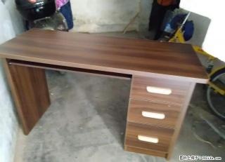 全新办公桌一张贱卖啦 - 桂林28生活网 www.28life.com