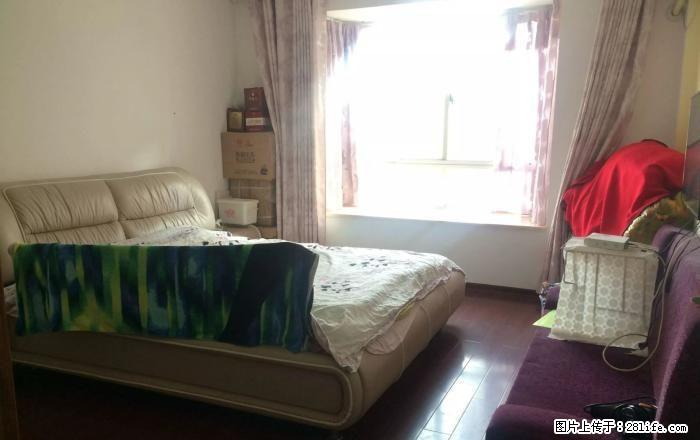 %市中心繁华地段香江漫步精装三房学区房82万  市中心繁华地段香江漫步精装三房学区房8 - 房屋出售 - 房屋租售 - 桂林分类信息 - 桂林28生活网 www.28life.com