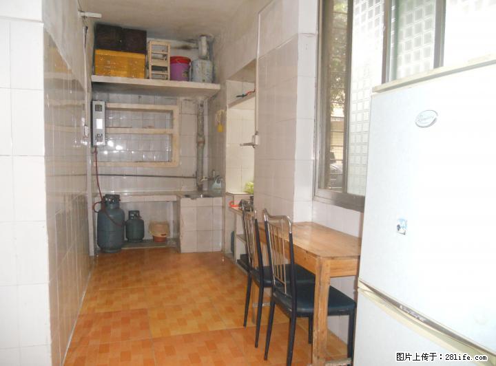 市中心信义路师专后面九岗岭小区广场旁一楼好一房一厅一卫租750元不议价 - 房屋出租 - 房屋租售 - 桂林分类信息 - 桂林28生活网 www.28life.com