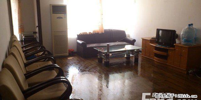 三里店大圆盘 育才大厦对面 2房2厅 景观房 家具家电齐全 - 房屋出租 - 房屋租售 - 桂林分类信息 - 桂林28生活网 www.28life.com