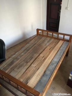 1.2米怀旧实木老床铺 - 桂林28生活网 www.28life.com