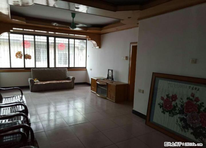 中山南路90号万达公寓旁三房一厅一卫双阳台 - 房屋出售 - 房屋租售 - 桂林分类信息 - 桂林28生活网 www.28life.com