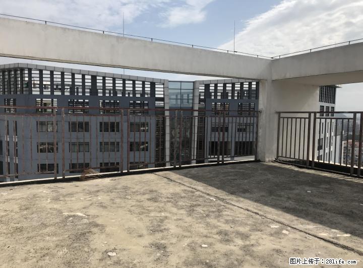 tt三里店大圆盘国贸大厦 电梯复式211? 4房3厅4卫 带天面大露台！！ - 房屋出售 - 房屋租售 - 桂林分类信息 - 桂林28生活网 www.28life.com