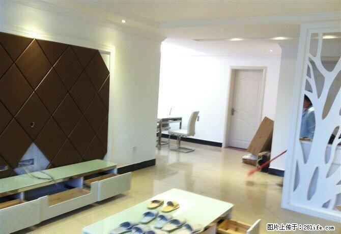 tt叠彩区 北极广场旁 有院子停车方便 精装2房2厅 可改3房 109? 56万! - 房屋出售 - 房屋租售 - 桂林分类信息 - 桂林28生活网 www.28life.com