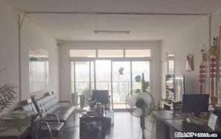 tt三里店【三星大厦】育才本部3房2厅 送50?大露台 超值价125万！ - 桂林28生活网 www.28life.com