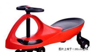 德家转让杂牌T501214宝宝玩的扭扭车（半价） - 桂林28生活网 www.28life.com