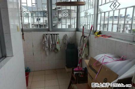 火车站美食城旁边,3室2厅2卫,125平米。双学区房,精装修。急售68万 - 房屋出售 - 房屋租售 - 桂林分类信息 - 桂林28生活网 www.28life.com