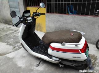 自用 小牛电动车 出售 - 桂林28生活网 www.28life.com