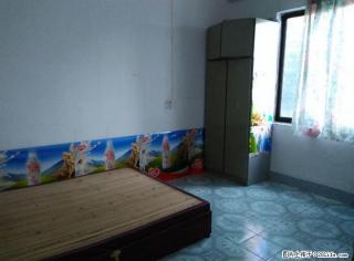 师大王城宿舍三房一厅出租 - 桂林28生活网 www.28life.com