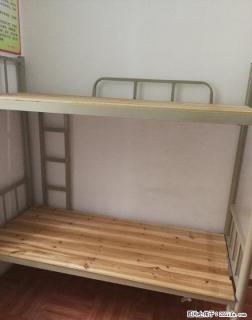 九成新双层铁架床出售 - 桂林28生活网 www.28life.com