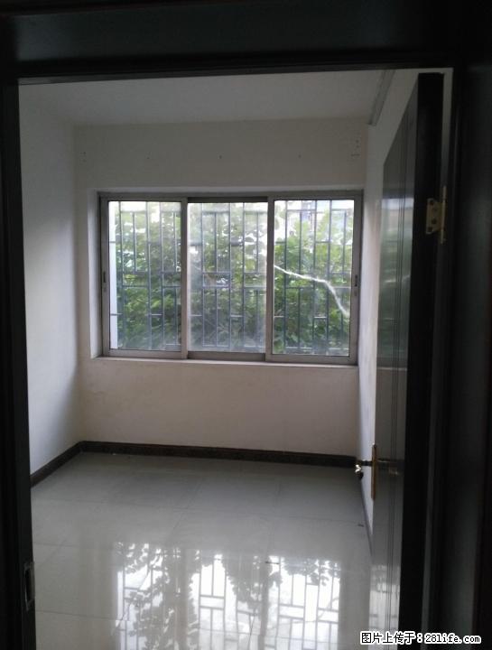 中山北路30号公立大厦3楼临街房屋出租1300元 - 房屋出租 - 房屋租售 - 桂林分类信息 - 桂林28生活网 www.28life.com