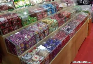 600元转让干果柜超市货架零食货柜 - 桂林28生活网 www.28life.com