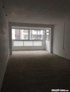 八里街 南洲1号 彰泰峰誉旁 漓江明珠 5楼3房2厅2卫 121平米48万 - 桂林28生活网 www.28life.com