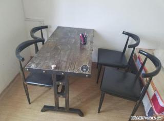 出售桌子，原价800多现急售350拿走！ - 桂林28生活网 www.28life.com