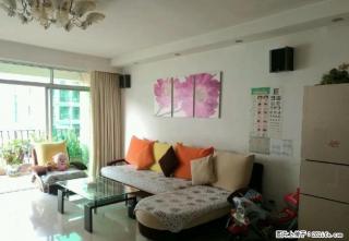 T一中对面金桂苑小区，3房2厅2卫，130平米，5楼，精装修，家具齐全，4台空调 - 桂林28生活网 www.28life.com