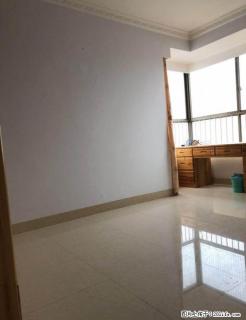 中山北路3房2厅，2010的房子，送家具家电 仅售73万 采光视线超好、、、 - 桂林28生活网 www.28life.com