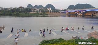 js急售解放桥头漓江别墅 - 桂林28生活网 www.28life.com