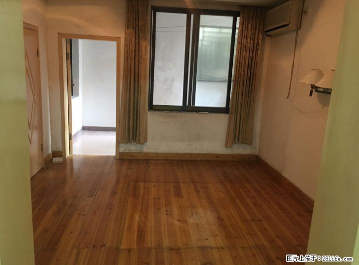 急出租！百货大楼旁文明路4楼3房2停100平送50平露台月租3000元 - 房屋出租 - 房屋租售 - 桂林分类信息 - 桂林28生活网 www.28life.com