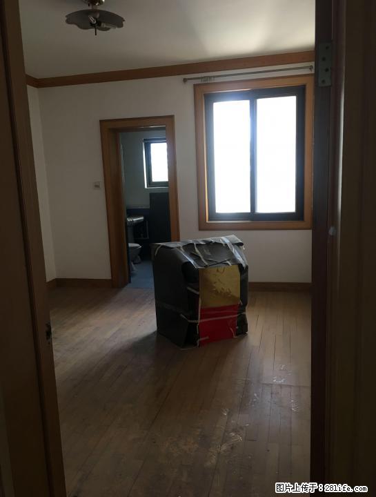 急售!香江饭店旁1998年建精装5楼3房2厅1卫120平63万送车库 - 房屋出售 - 房屋租售 - 桂林分类信息 - 桂林28生活网 www.28life.com