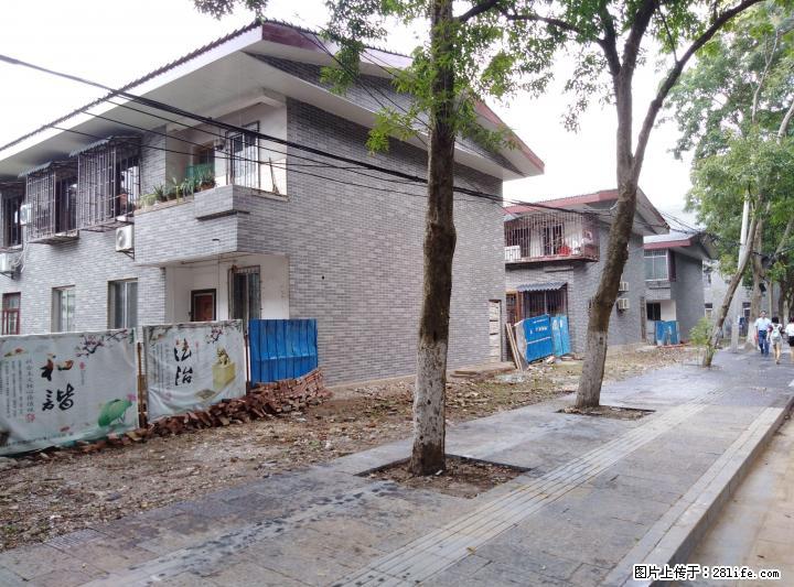 中华小学对面门面招租,  客源大大滴 - 商铺租转 - 房屋租售 - 桂林分类信息 - 桂林28生活网 www.28life.com