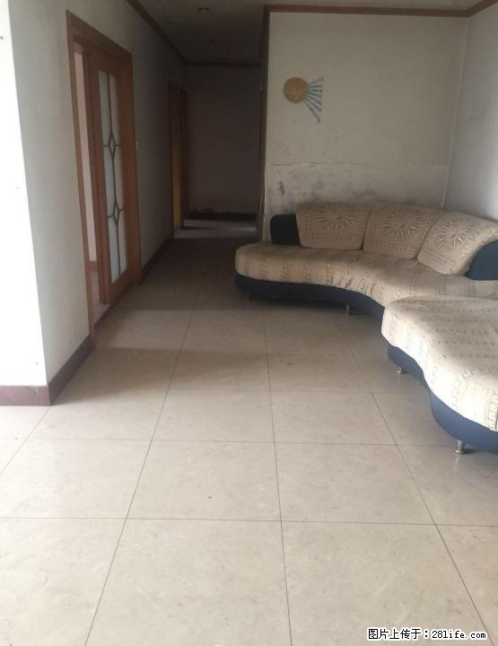 y售桂林中学榕湖小学双学区 3房2厅2卫 114平米 只售122万，天面独用 - 房屋出售 - 房屋租售 - 桂林分类信息 - 桂林28生活网 www.28life.com