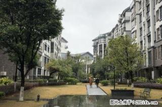 中海元居旁 联发旭景 步梯三楼 带露台 毛坯三房业主急售 - 桂林28生活网 www.28life.com