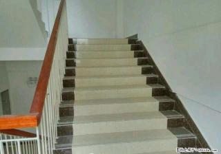 出租：鸾东小区3房2厅2卫145平米，家具家电齐全，拎包入住，可做办公室、该房户型方 - 桂林28生活网 www.28life.com