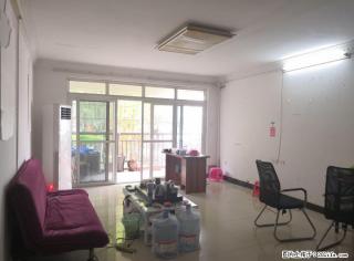 七星甲天下中软现代城 3房2厅2卫 132平120万 中装有平台 - 桂林28生活网 www.28life.com