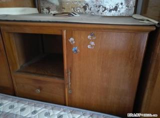 低价转让一纯实木柜子 - 桂林28生活网 www.28life.com