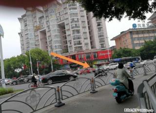 人民银行   三里店大圆盘旺铺招租  该地段难得有   黄金铺面 - 桂林28生活网 www.28life.com