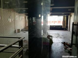 金鸡岭电子科技大学门口对面门面出租 场地出租学生多 - 桂林28生活网 www.28life.com