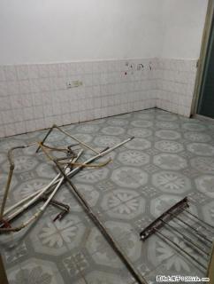 急！急！急！非中介急售乐群学区四会路3房2厅送40平米独用花园80万急售 - 桂林28生活网 www.28life.com