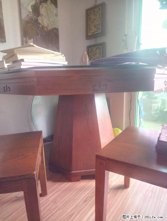 很好的八角桌，4张椅子 - 各类家具 - 居家生活 - 桂林分类信息 - 桂林28生活网 www.28life.com