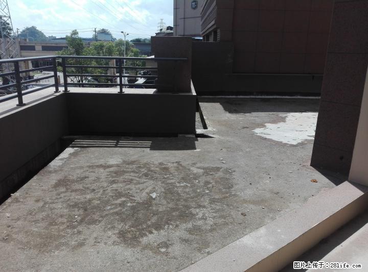 安厦世纪城 3房2厅2卫 送车位一个 送约120平米露台 178万 - 房屋出售 - 房屋租售 - 桂林分类信息 - 桂林28生活网 www.28life.com