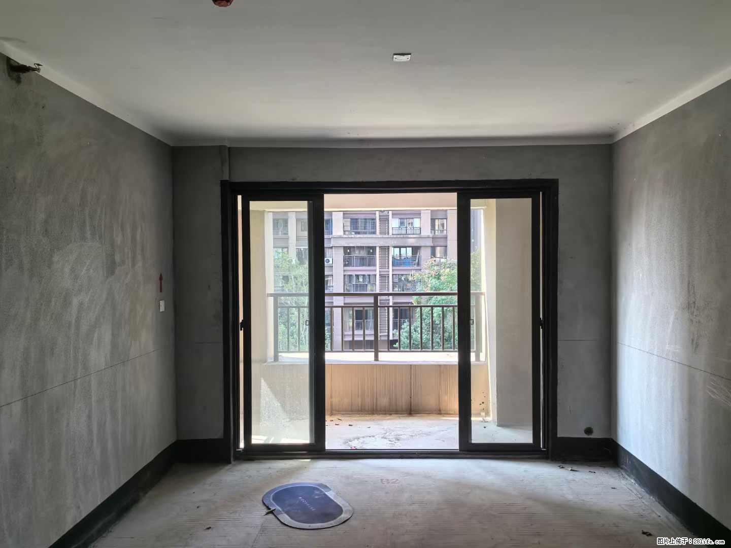 彰泰峰誉16栋电梯5楼，112平3+1房，2厅2卫，一口价只要43.8万。 - 房屋出售 - 房屋租售 - 桂林分类信息 - 桂林28生活网 www.28life.com