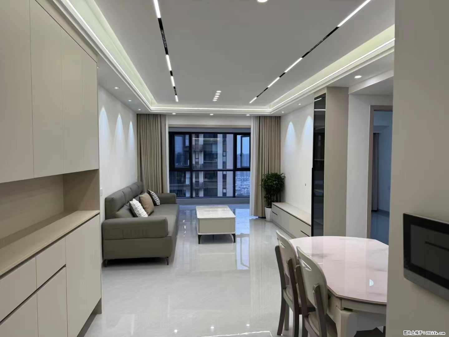 八里街【金科集美江山】产权面积97平，使用面积110平。 3房2厅2卫，精装修，售价：46.8万 - 房屋出售 - 房屋租售 - 桂林分类信息 - 桂林28生活网 www.28life.com