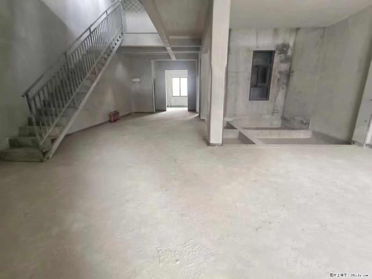 国奥城 ,总价130万,买到上下三层带露台的叠墅,总实用面积500平方,房东直亏100多万,纯捡漏 - 家居生活 - 桂林生活社区 - 桂林28生活网 www.28life.com