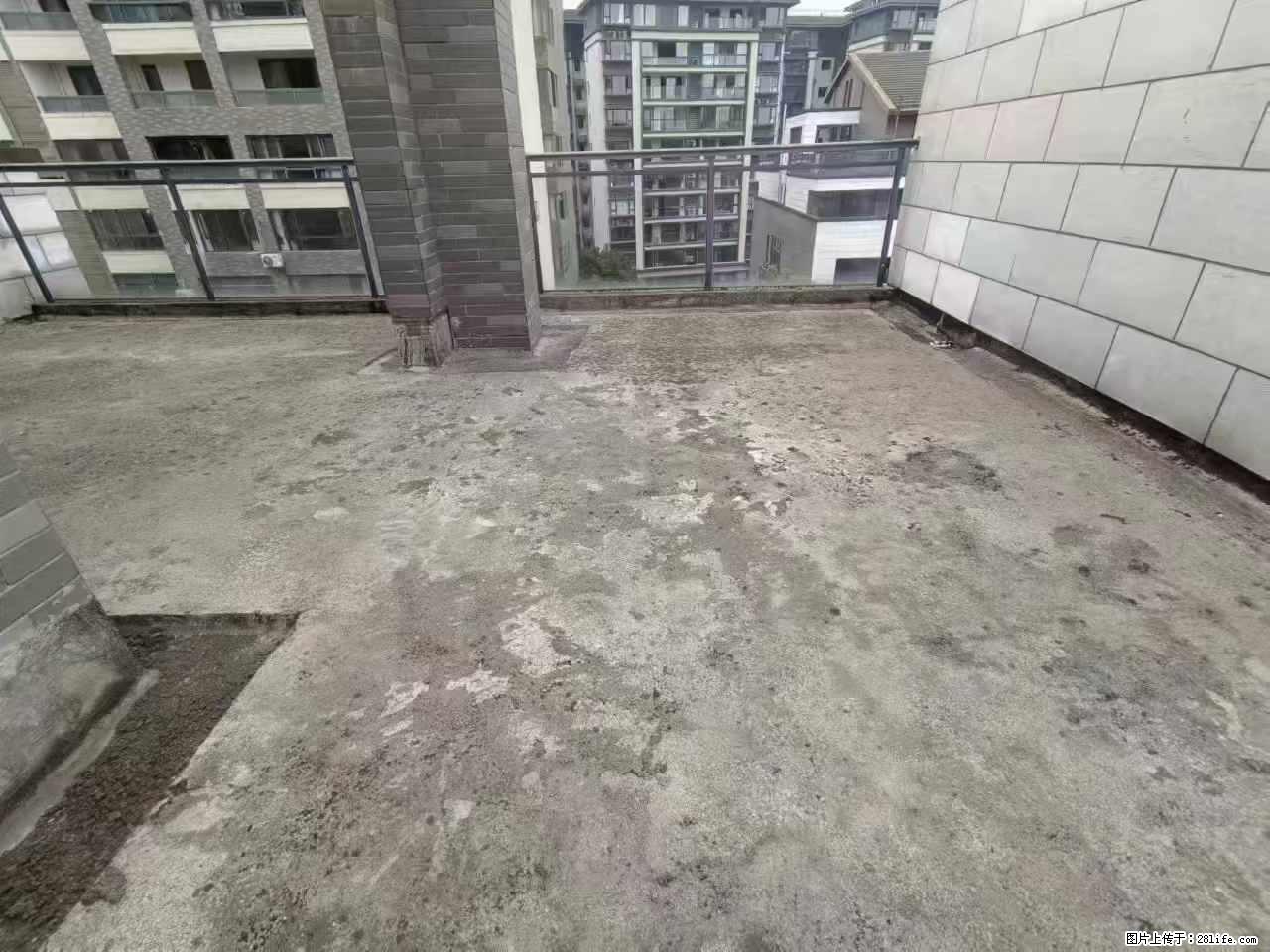 国奥城 ,总价130万,买到上下三层带露台的叠墅,总实用面积500平方,房东直亏100多万,纯捡漏 - 家居生活 - 桂林生活社区 - 桂林28生活网 www.28life.com