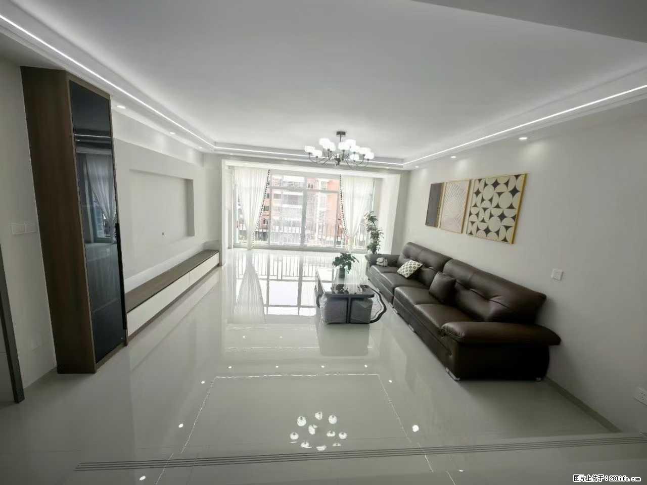 师大附中的精装修，一夜都没住过，大三房 落地窗，产权面积 120平米 实用139，3房2厅2卫 - 家居生活 - 桂林生活社区 - 桂林28生活网 www.28life.com