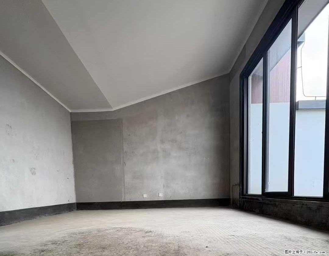 【江与城】带大露台上下两层复式楼来啦！惊爆价：136万，5房3厅3卫，带2阳台，3露台 - 家居生活 - 桂林生活社区 - 桂林28生活网 www.28life.com