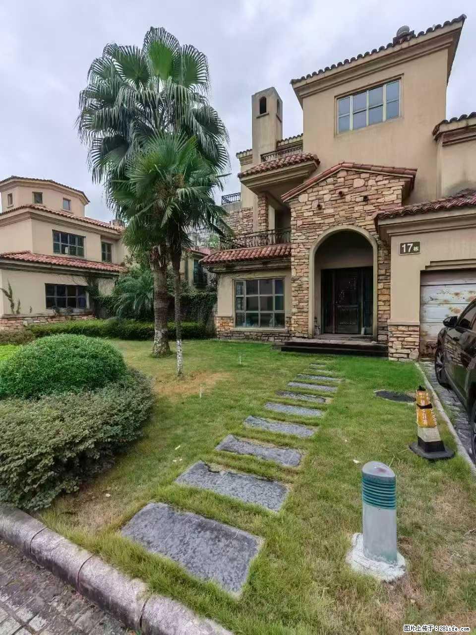 【中旗】独栋大别墅，产权460平，实用800平，带地下室，8房3厅4卫，花园200平，有大露台车库 - 房屋出售 - 房屋租售 - 桂林分类信息 - 桂林28生活网 www.28life.com